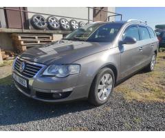 ŠKODA SUPERB COMBI 2.0TDI 140 LAURIN&K 4X4 DSG 7ST