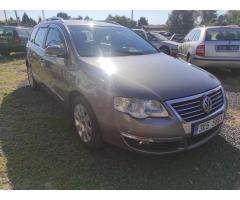 Volkswagen Passat 2.0 TDI DPF COMFORTLINE DSG VA - 7