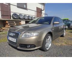 Audi Q3 S tronic DSG Zlevněno o 22 000 Kč