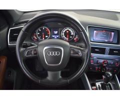 Audi Q5 3,0 TDi PO SERVISU,TOP STAV - 20