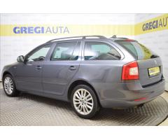 Škoda Octavia 2,0 TDi L&K TOP STAV,PO SERVISU - 6