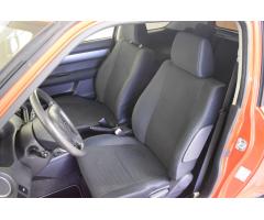 Suzuki Swift 1,3 i PO SERVISU,SUPER STAV - 9