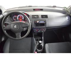 Suzuki Swift 1,3 i PO SERVISU,SUPER STAV - 21