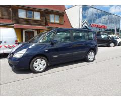 Renault Espace 2,2 dCi Expression - 11