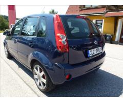 Ford Fiesta 1,3 Trend - 10