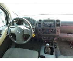 Nissan Navara 2,5 DCI  XE  King Cab 4WD - 24