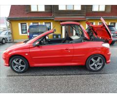 Peugeot 206 1,6 16V 110k Cabriolet - 24