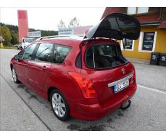 Peugeot 308 1,6 SW 16V 110KW/150k Premium  PANORAMA - 23