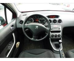 Peugeot 308 1,6 SW 16V 110KW/150k Premium  PANORAMA - 31