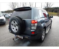 Suzuki Grand Vitara 2,0 JLX 16V NOVÁ STK! - 8