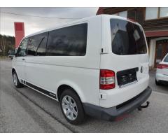 Volkswagen Transporter 2,0 Navigace,Tempomat, 5míst - 10