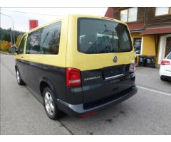 Volkswagen Caravelle 2,0 TDI 9 míst - 11