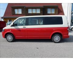 Volkswagen Transporter 2,0 TDI 5 míst červeno-bílá L2 - 12