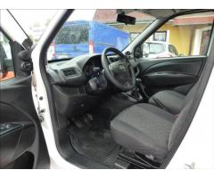 Opel Combo 1,3 CDTi 90 L2H1 2.4T - 15