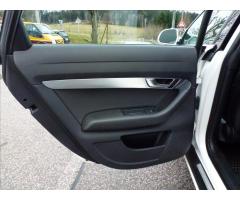 Audi A6 2,7 TDI DPF quattro tiptronic Avant - 16