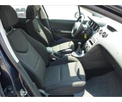 Peugeot 308 1,6 HDi 6 rych. KRASAVEC  SW HDI PREMIUM - 23