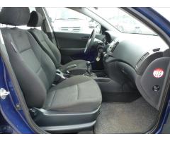 Hyundai i30 1,4 i CW Edition PLUS - 29