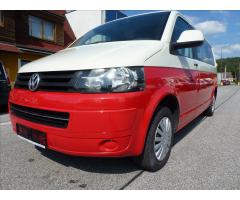 Volkswagen Transporter 2,0 TDI 5 míst červeno-bílá L2 - 46