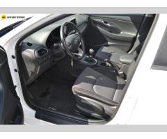 Hyundai i30 WG 1,5I MT COMFORT ALU16 - 18