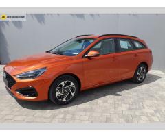 Hyundai i30 WG FL 1,5I FAMILY - 1