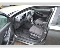 Hyundai i30 FASTBACK 1,0 TGDI  COMFORT ALU - 23