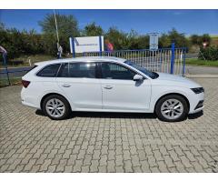 Škoda Octavia 1,5 TSI 110kW Style ČR 1.MAJ. - 4