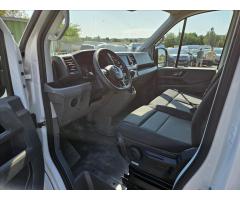 Volkswagen Crafter 2.0 L4H2 klima navi č.53. - 10