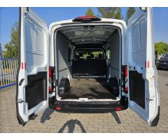 Ford Transit 2,0 L3H2 6 míst KLIMA č.76. - 7