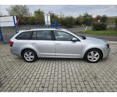 Škoda Octavia 1,6 TDI Greenline 1.maj.ČR - 3