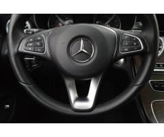 Mercedes-Benz Třídy C 2,0 C200 135kW AMG LED KŮŽE AC - 9