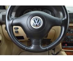 Volkswagen Passat 2,8 i 142kW V6 LPG 4M HIGHLINE - 9