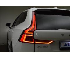 Volvo XC60 2,0 B4 145kW MOMENTUM PRO TZ - 41