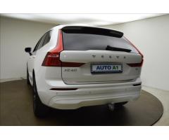 Volvo XC60 2,0 B4 145kW MOMENTUM PRO TZ - 43