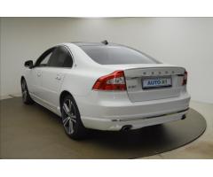 Volvo S80 2,4 D5 169kW AWD EXECUTIVE AT - 6