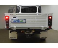 Land Rover Defender 2,5 130 Td5 90kW PO RENOVACI - 33