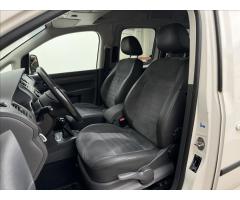 Volkswagen Caddy 1,6 TDi MAXI 7-MÍST HIGHLINE - 28