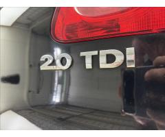 Volkswagen Tiguan 2,0 TDi 103kW 4X4 PANO KLIMA - 25