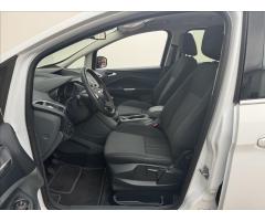 Ford Grand C-MAX 1,6 i 110kW TITANIUM 1.MAJ CZ - 25