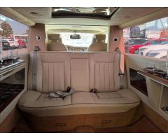 Rolls-Royce 5,7 SILVER SHADOW 171kW LIMO - 29