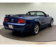 Ford Mustang 4,6 i 224kW V8 GT AT KABRIOLET - 7