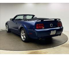 Ford Mustang 4,6 i 224kW V8 GT AT KABRIOLET - 11