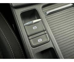 Škoda Octavia 2,0 TDi 85kW STYLE KEYLESS CZ - 29