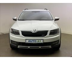 Škoda Octavia 2,0 TDi 135kW 4X4 DSG SCOUT CZ - 2