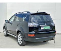 Mitsubishi Outlander 2,2 DI-D 4WD 7 Míst,Tažné,ČR - 7