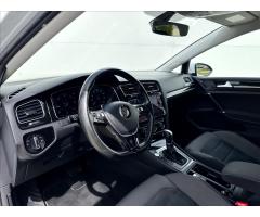 Volkswagen Golf 2,0 TDi DSG NAVI LED ZÁRUKA - 13