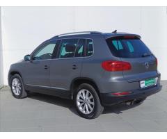 Volkswagen Tiguan 2,0 TDi 4x4 Kamera Kuže Navi - 11