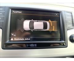 Volkswagen Passat 2,0 TDi DSG NAVI LED TEMPMAT - 31