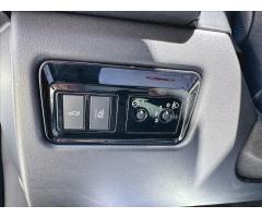 Jaguar XF 2,0 d AUTOMAT,KAMERA,ZÁRUKA - 34