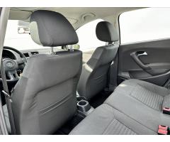 Volkswagen Polo 1,2 i Aut. klimatizace - 20