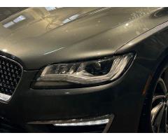 ŠKODA SUPERB COMBI 2.0TDI 140 LAURIN&K 4X4 DSG 7ST